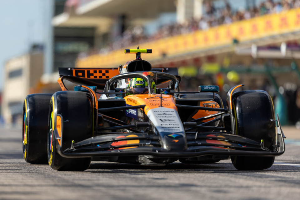 Dojt, 手皮亚斯特, my