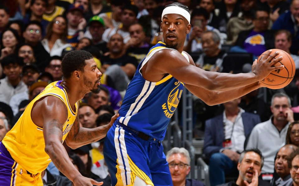 湖人队在休, 但他的表现