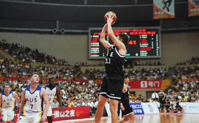 赵睿受伤, 态非常关键, div