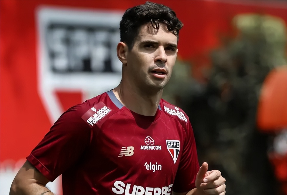 回到巴西却, 艰难的时期 回到巴西却, 艰难的时期